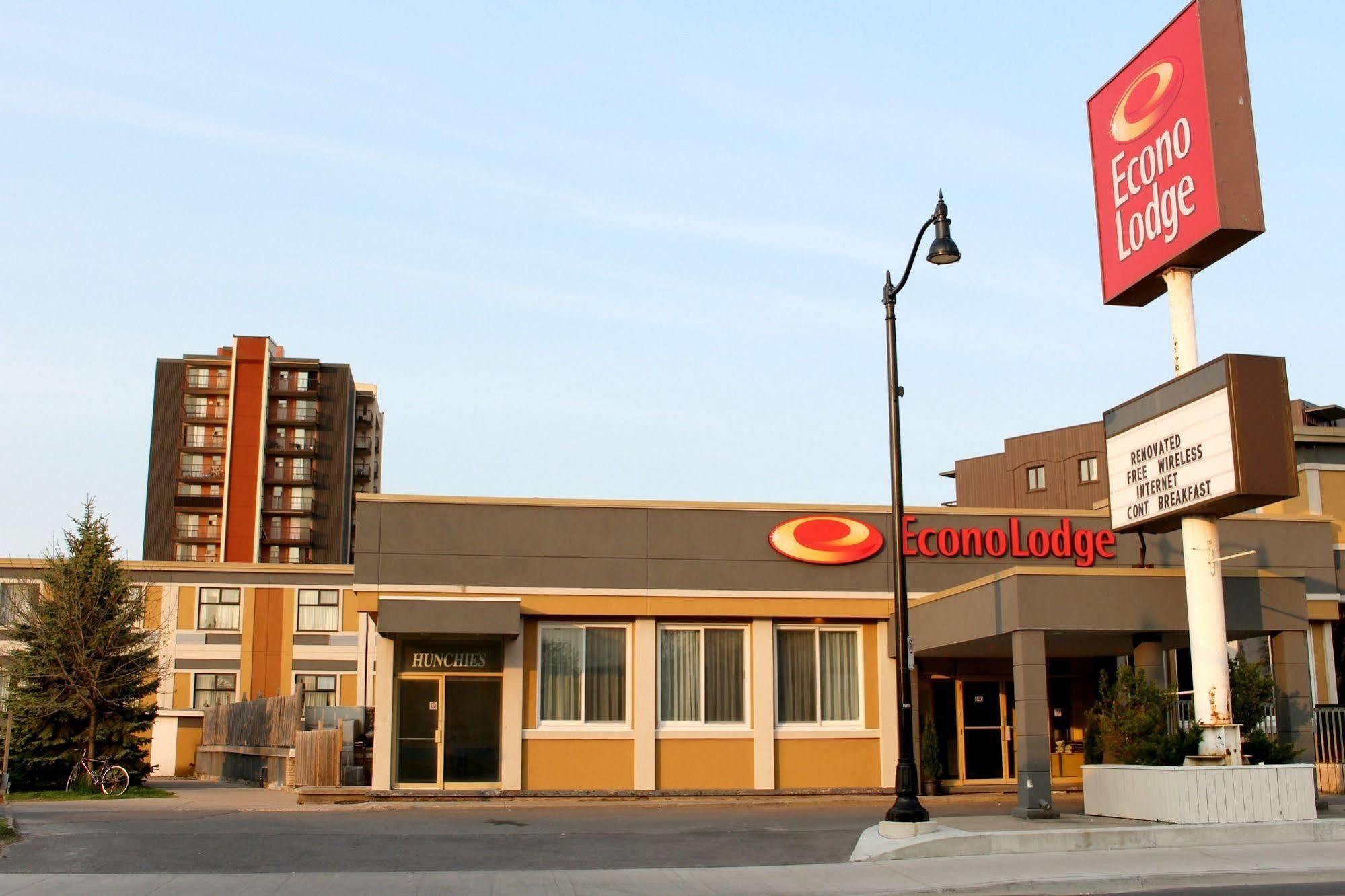 Econo Lodge City Centre Kingston Exterior foto